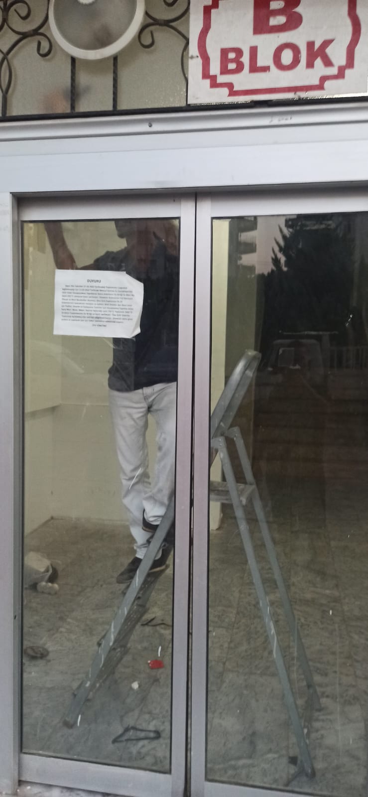 Bina Girişi Fotoselli Otomatik Kapı Sistemi
