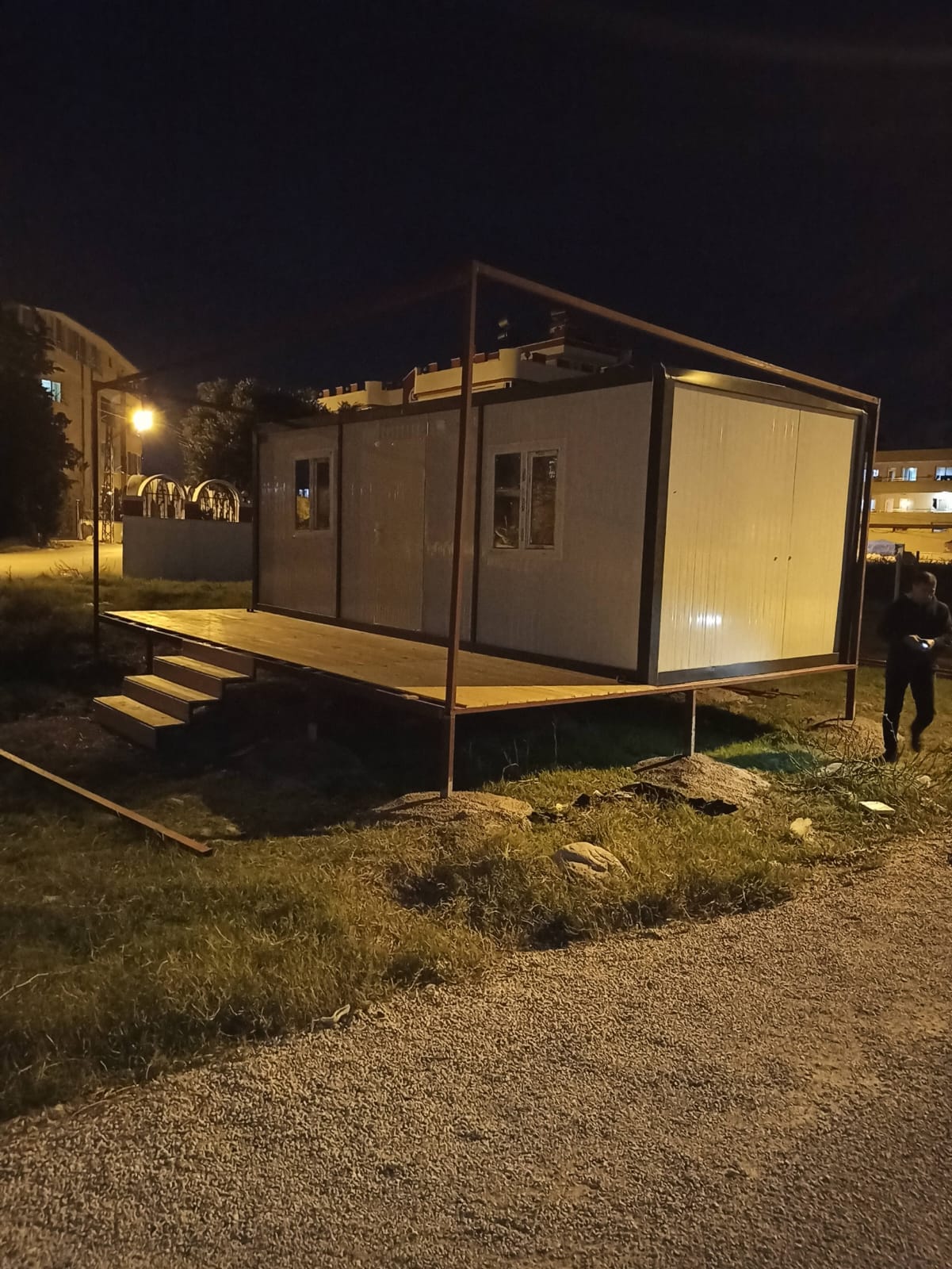 Okul ve Park Çelik Çatı Kapama Projesi