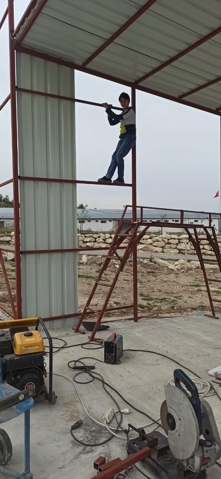 Okul ve Park Çelik Çatı Kapama Projesi - Görsel 30