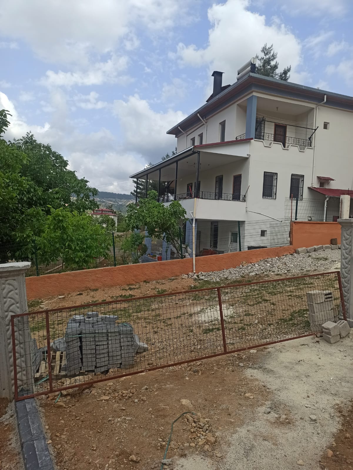 Mağaza Dış Cephe Alüminyum Doğrama Montajı - Görsel 2